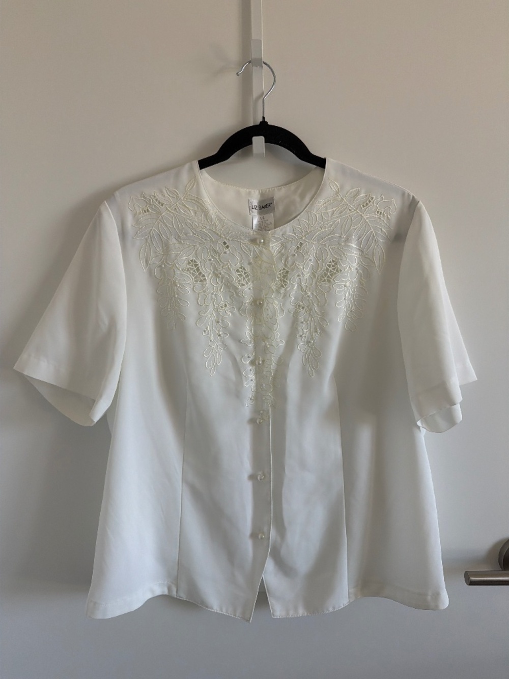 Liz Baker White Embroidered Button Up Blouse Size 14
